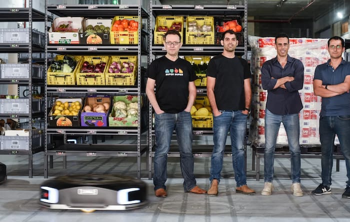 How Low-Cost Store Fulfillment Centers Could Arm Grocers Against Instacart